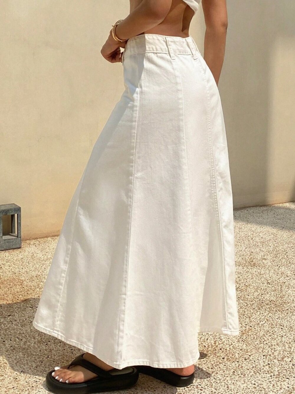 White Casual Women's Plain A-Line Denim Skirt - Picture 2 of 9